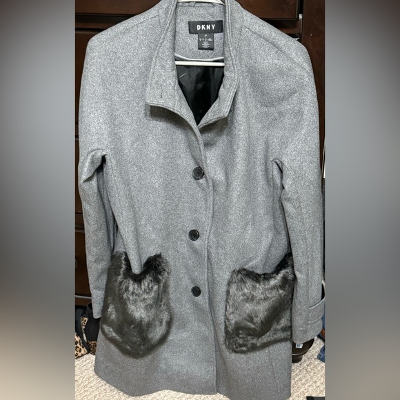 Gorgeous coat by DKNY with fur pockets. Offers welcome - Picture 4 of 4